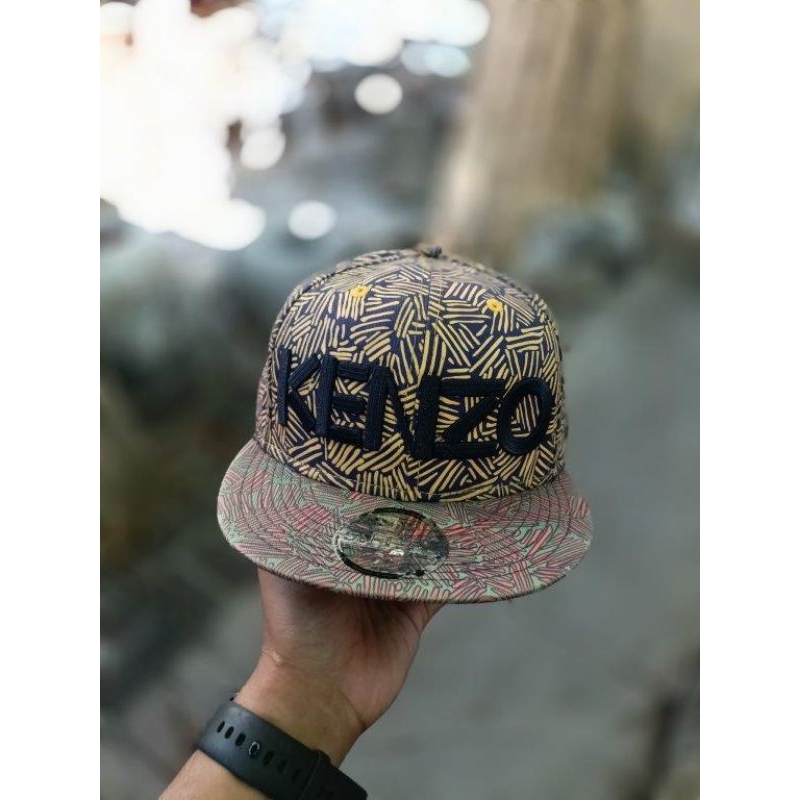 topi second merk new era kenzo