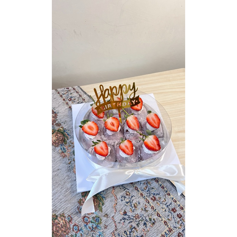 

Birthday Cake Mochi Daifuku