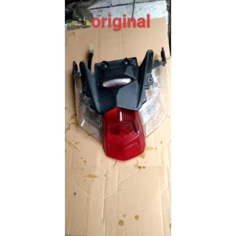 LAMPU BELAKANG SOUL GT 125 SECOND ORIGINAL