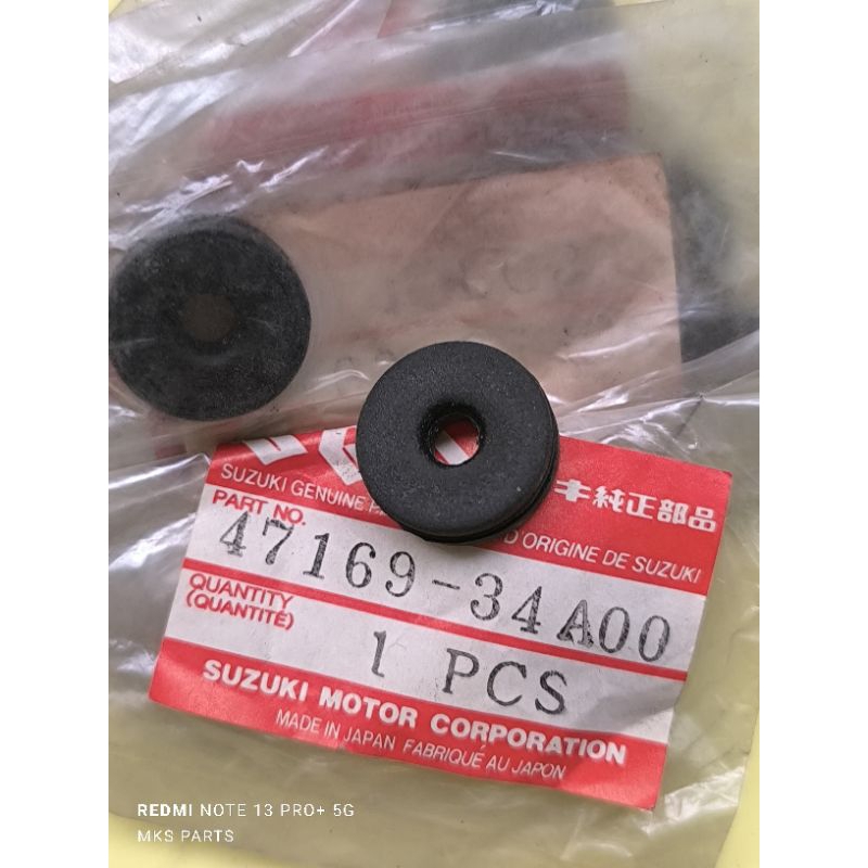 Karet Body Belakang Suzuki RGR150 Original SGP 47169-34A00-000