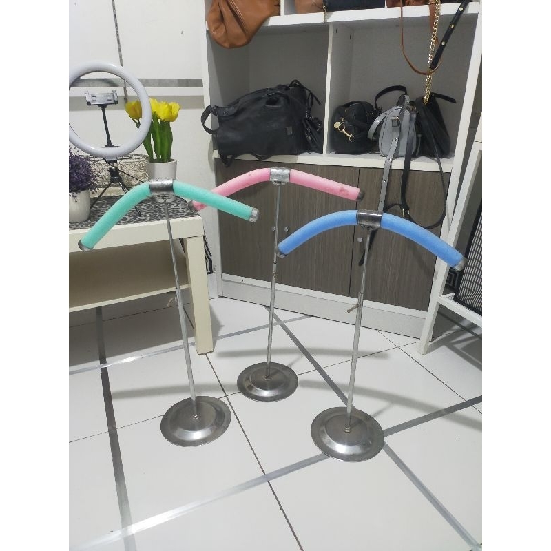 Hanger baju anak/display baju anak/gantungan baju anak/hanger besi/gantungan baju besi