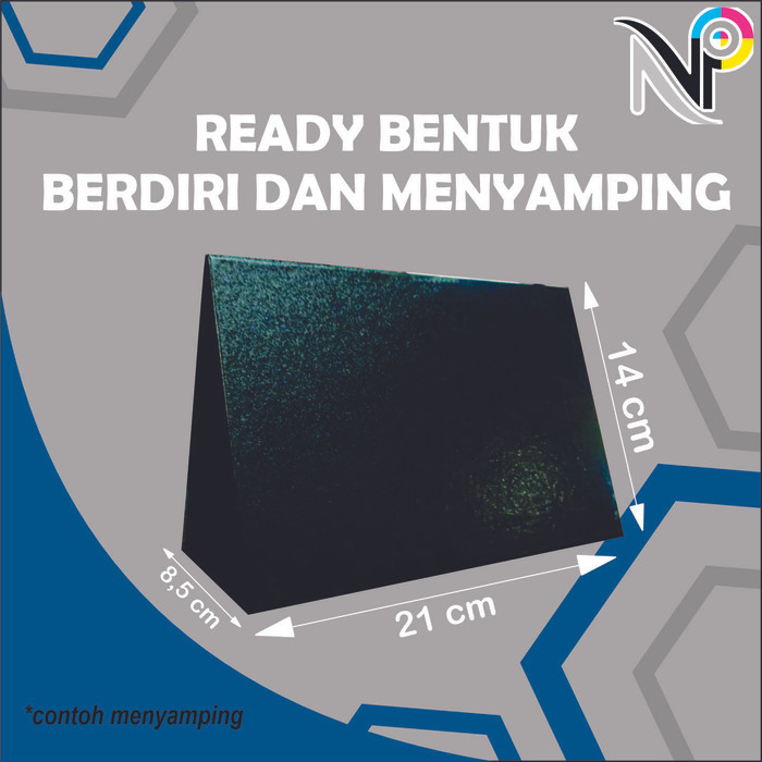 

Promo BAHAN DUDUKAN KALENDER MEJA TEBAL DAN KERAS UKURAN A5 - Hitam Potrait Elegan