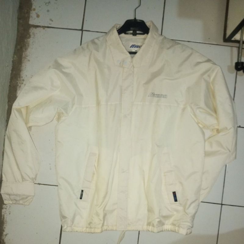 JAKET TRACKTOP MIZUNO