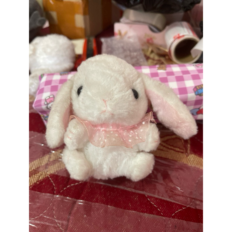 boneka kelinci loppi amuse