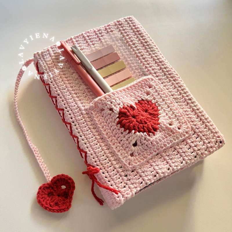 

Pocket Heart Book Cover Crochet