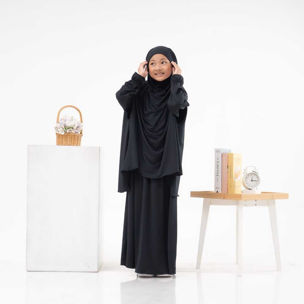 Gamis Anak Perempuan Umur 1-11 Tahun Full Sett Dengan Cadar French Khimar New Fatimah Sett by Luthfi