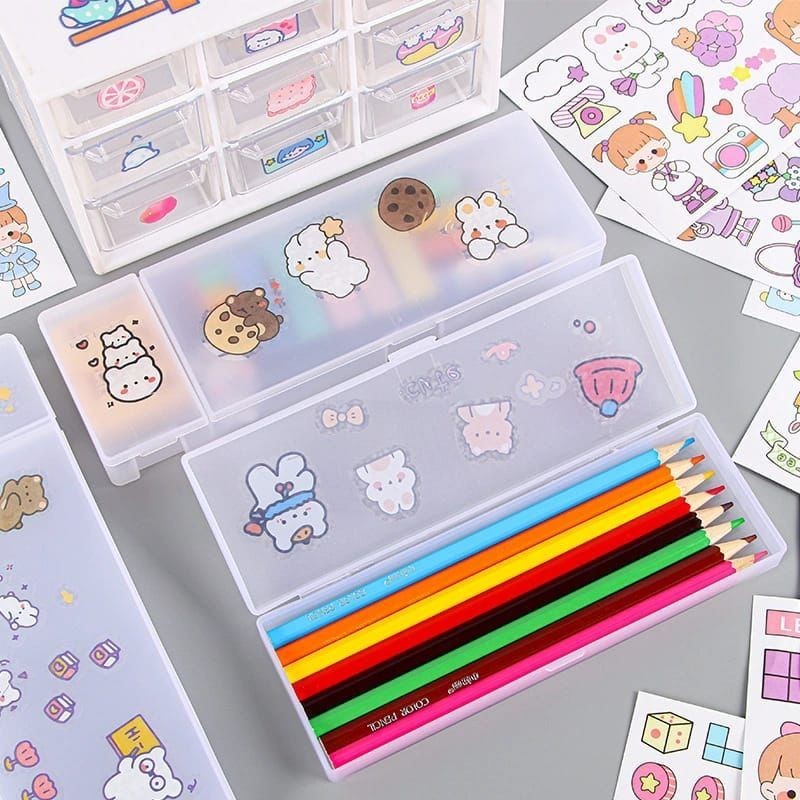 

1Pcs Kotak Pensil/Tempat Pensil free Stiker Tempel Kotak Pensil/Kotak Pensil Alat Tulis transparan Buram Kotak Penyimpanan Alat Tulis Murah (FREE STIKER)