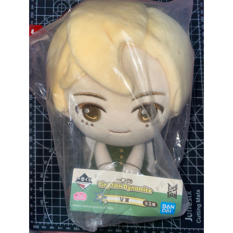 DOLL TINYTAN DYNAMITE V SEALED OFFICIAL BTS