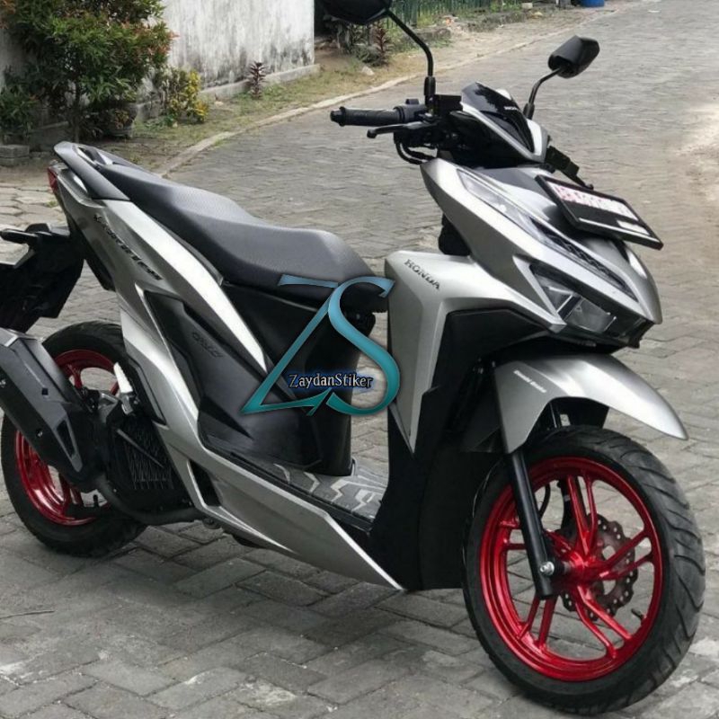 SKOTLET WARNA SILVER GLOSSY