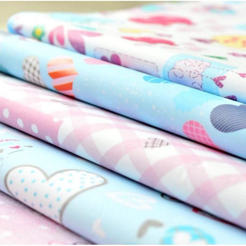 

Kertas Kado & Kartu Ucapan