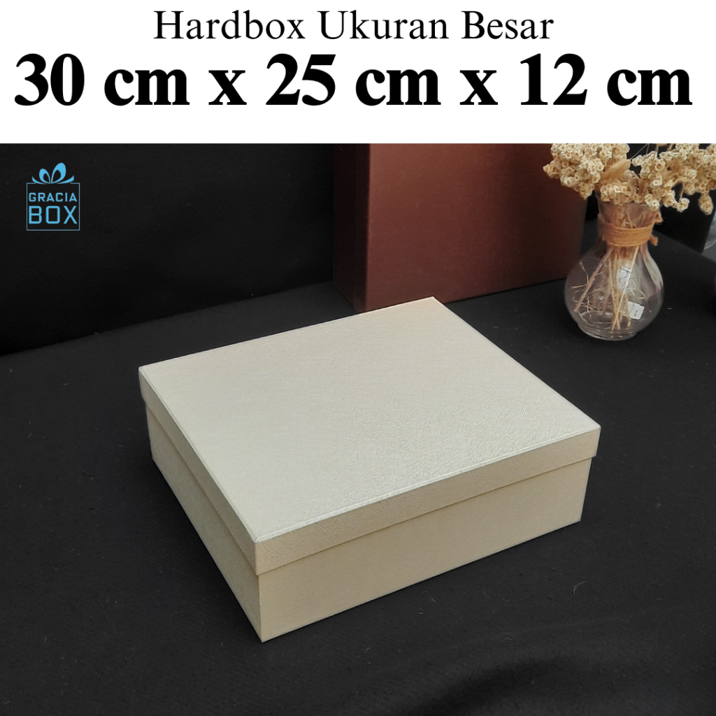 

BOX HAMPER - HARDBOX - KOTAK KADO - ukuran 30 cm x 25 cm x 12 cm