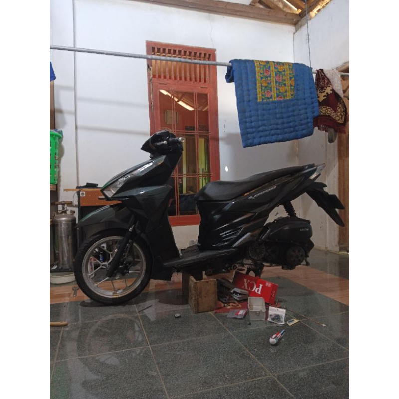 jasa repaint body motor,velg motor atau part motor lainya dana pelajar