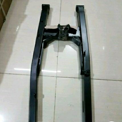 swing arm / garpu jupiter mx king