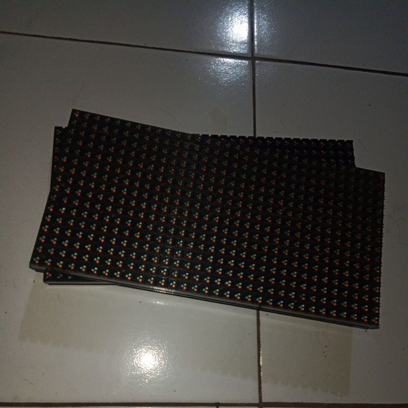 Panel p10 32x16 RGB HUB 75 DIP