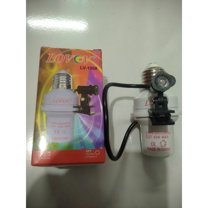 Fitting Sensor Cahaya