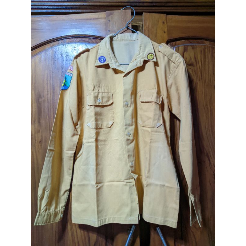 preloved baju pramuka