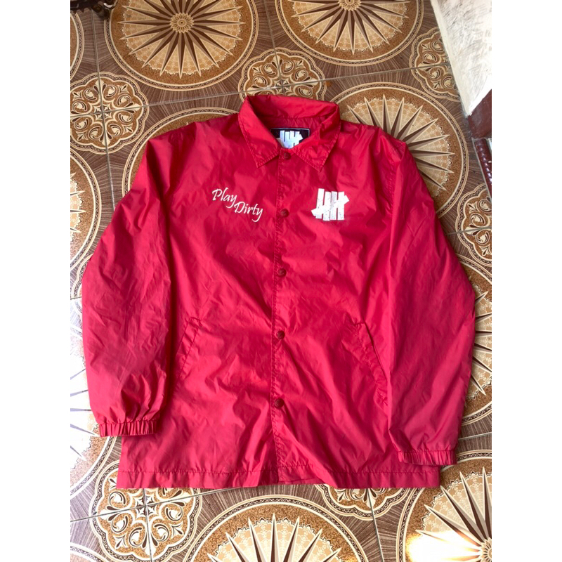 Jaket Windbreaker undefeated