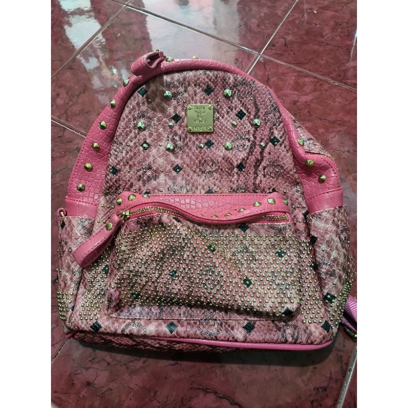 Tas Ransel Wanita Kulit Besar MCM Kondisi Second Pemakaian