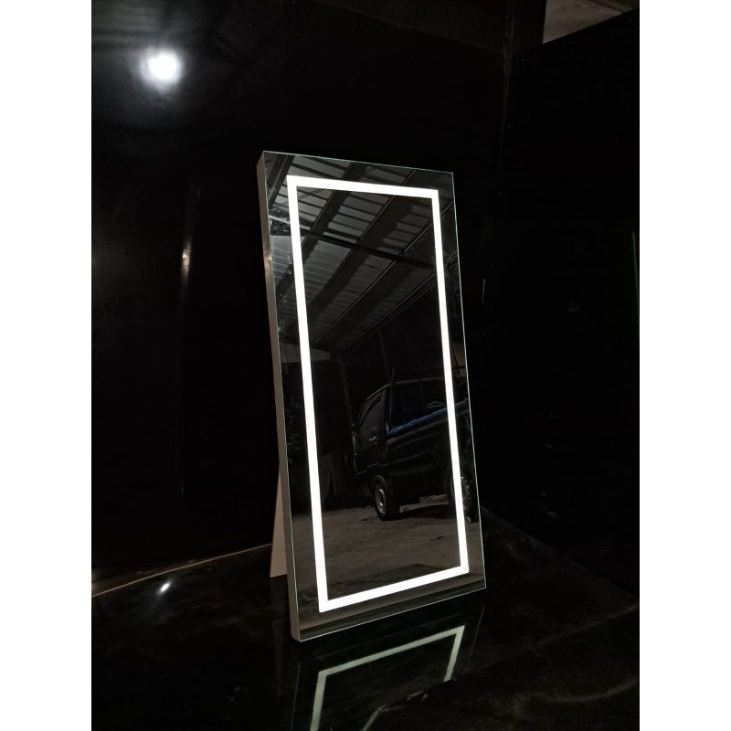 Cermin led /cermin frameless/ cermin lampu