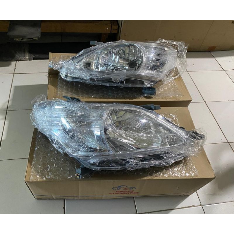 Lampu Depan Innova 2012-2014