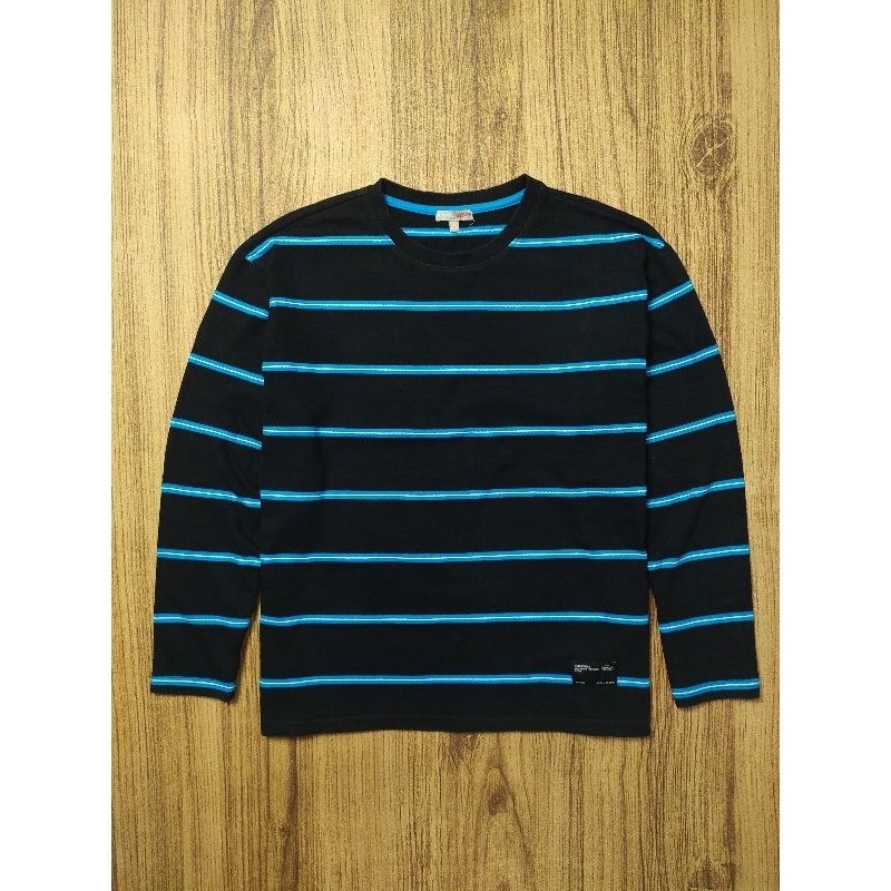 Kaos Lengan Panjang Salur Pria SPAO