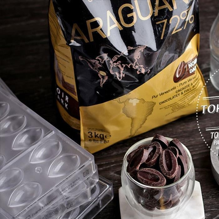 

Valrhona ARAGUANI 72% Dark Chocolate Couverture 250gr Cokelat Coklat