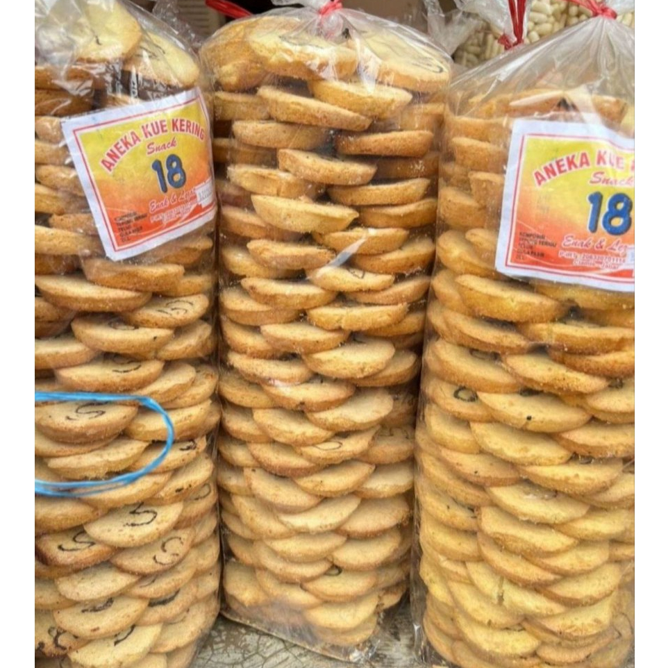 

Bolu S / Kue Kering Isi 1kg Bolu Rasa Vanilla