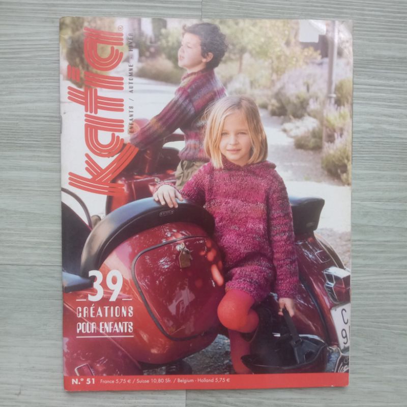 (RARE LANGKA) Buku Majalah Rajut Katia Knit Knitting Baju Rajut Anak