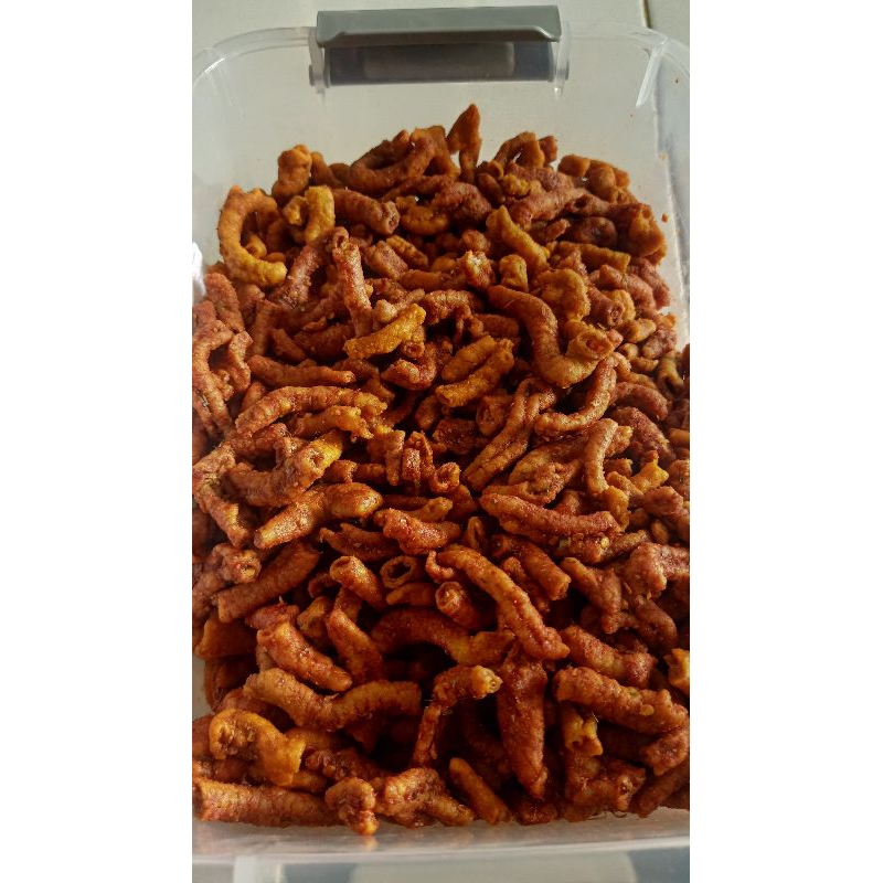 

usus crispy pedas daun jeruk