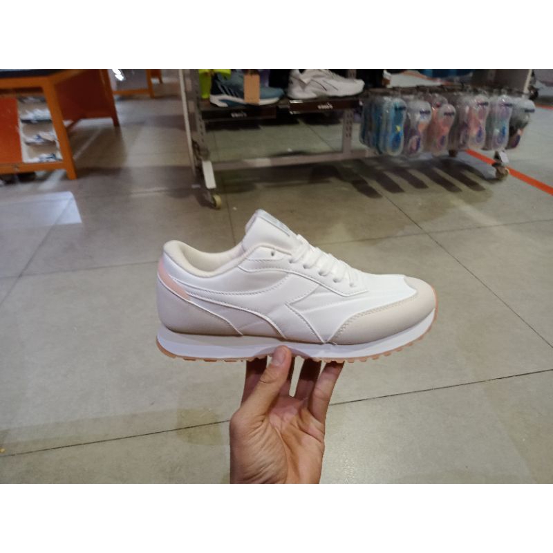 sepatu Diadora original wanita/Diadora Malachi women's sneakers shoes -Beige