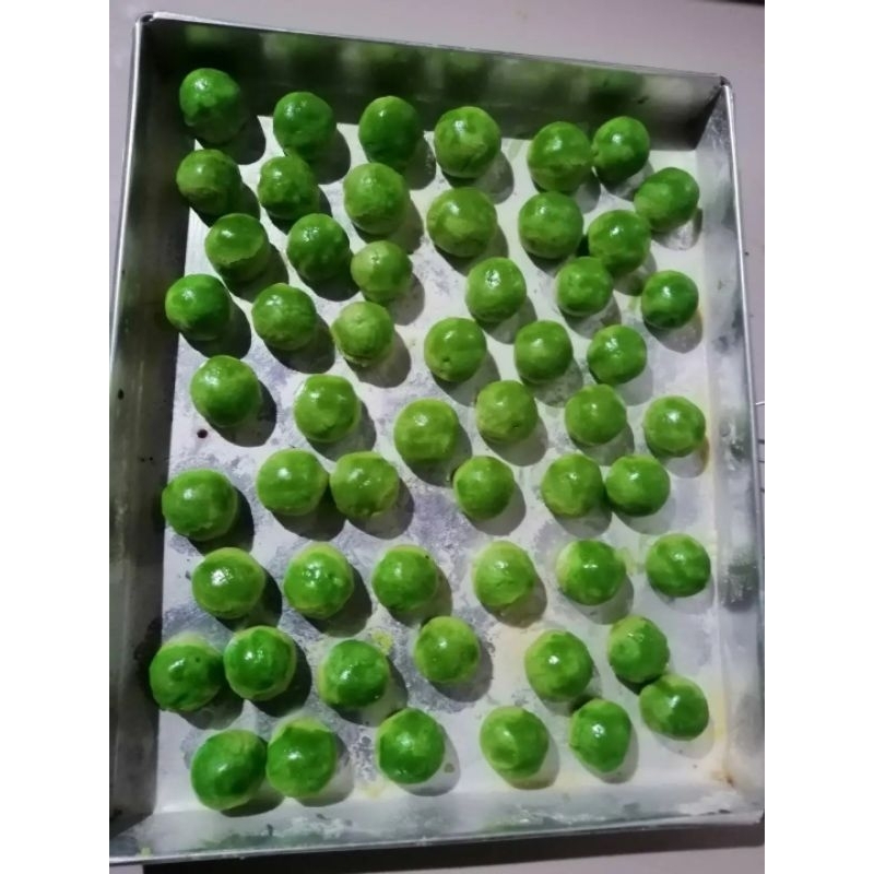 

KLATAR //NASTAR ISI KELAPA kemasan 500gr