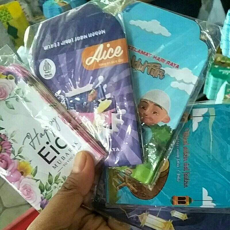 

Amplop hvs motif kekinian