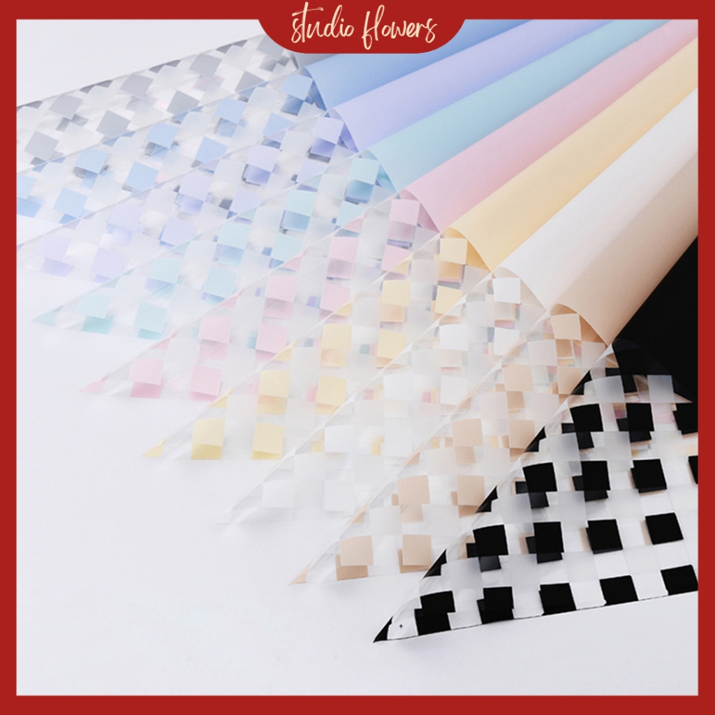

Flower Paper Wrapping Cellophane Color Kotak Transparan Warna Kertas Buket KB6112