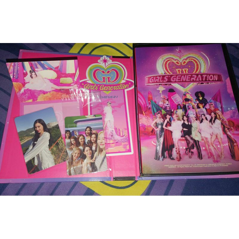 [READY STOCK] SNSD GIRLS' GENERATION FOREVER 1 DELUXE ALBUM WITH TIFFANY PHOTOCARD