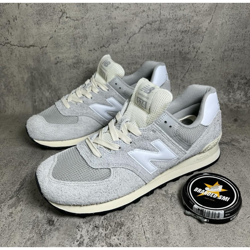 NB 574 Classic