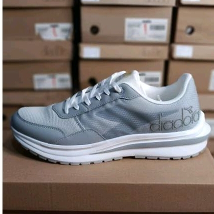 Sepatu Diadora original pria/Diadora Kobain men's casual shoes -Grey