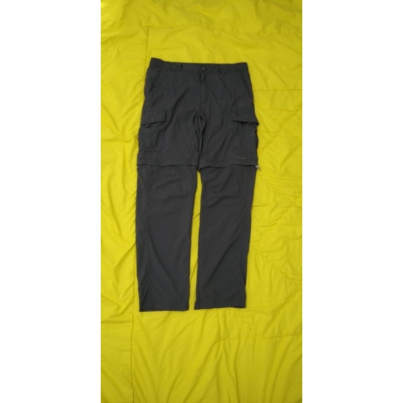 Columbia Titanium Cargo Sambung, Original