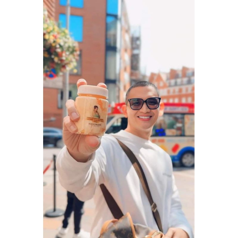 Handbody Pemutih Thailand 200gr