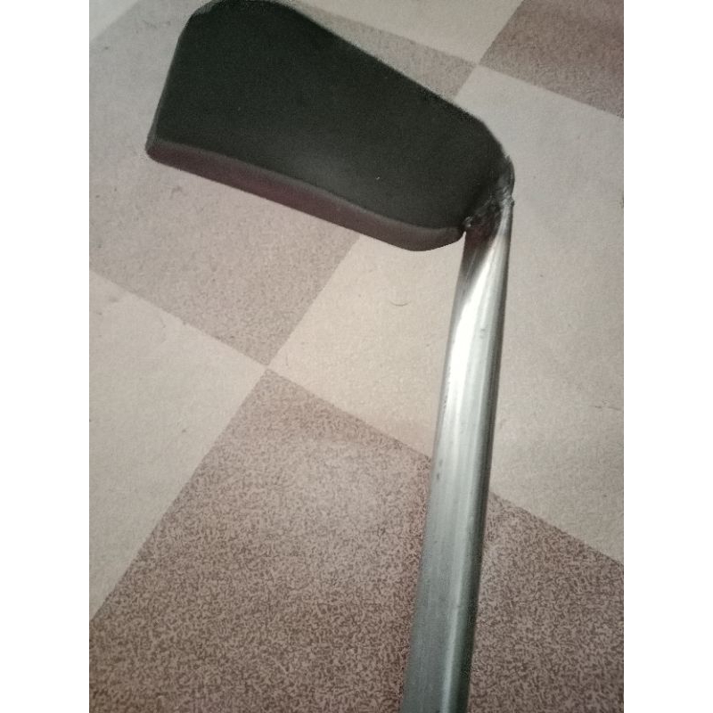 Cangkul kecil /Penyinag rumput