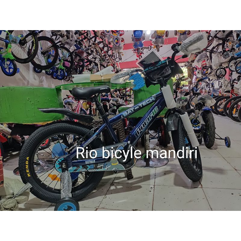 Sepeda bmx pacific batman ring 18 inchi ban besar