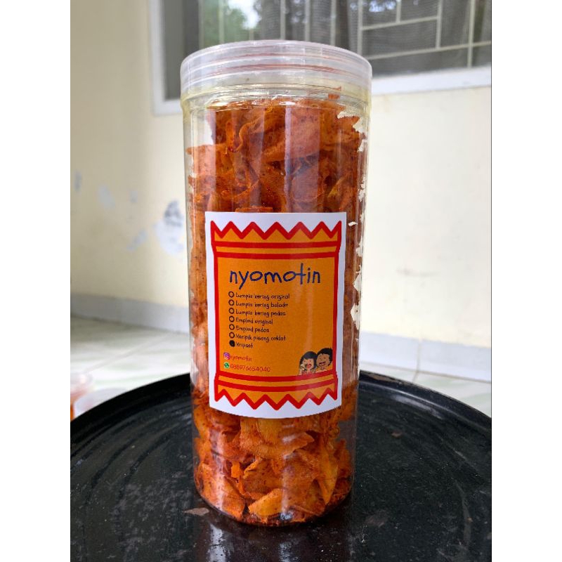 

Kripset / keripik singkong pedas 250gr