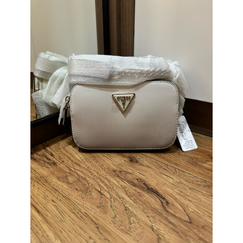 GUESS camera bag NEW