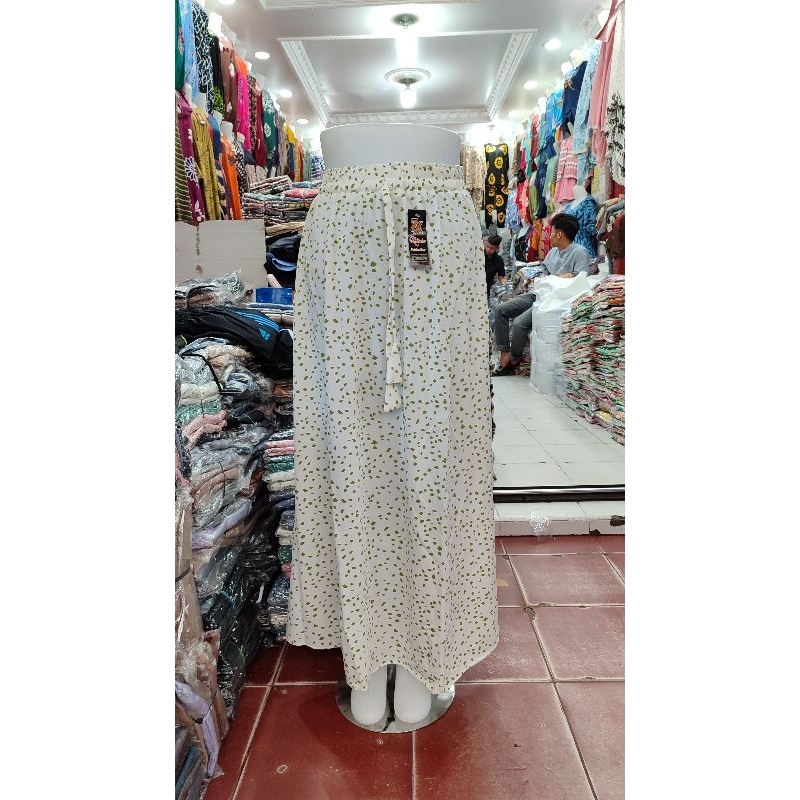 TOKO AFIQAH BUKITTINGGI - ROK MOTIF