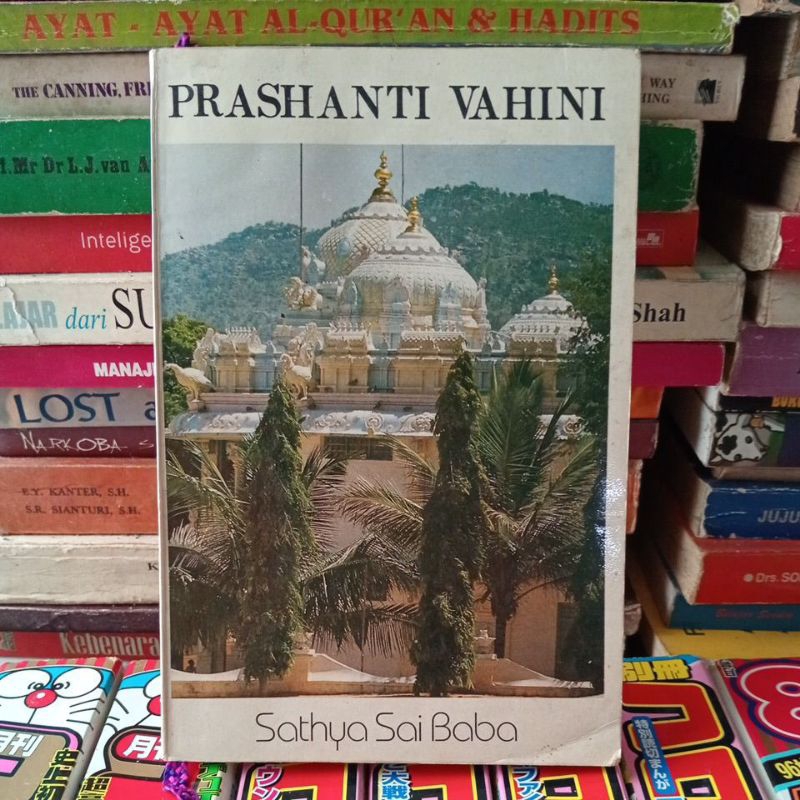 Buku Prashanti Vahini - Sathya Sai Baba