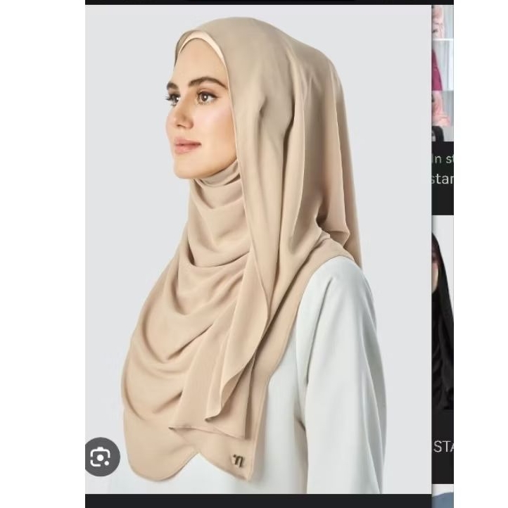 naelofar sabia instant