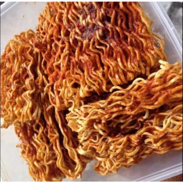 

PROMO 2 BUNGKUS SNACK MIE KREMES, MIE PEDES / DALAM KEMASAN SERBA 50 GR