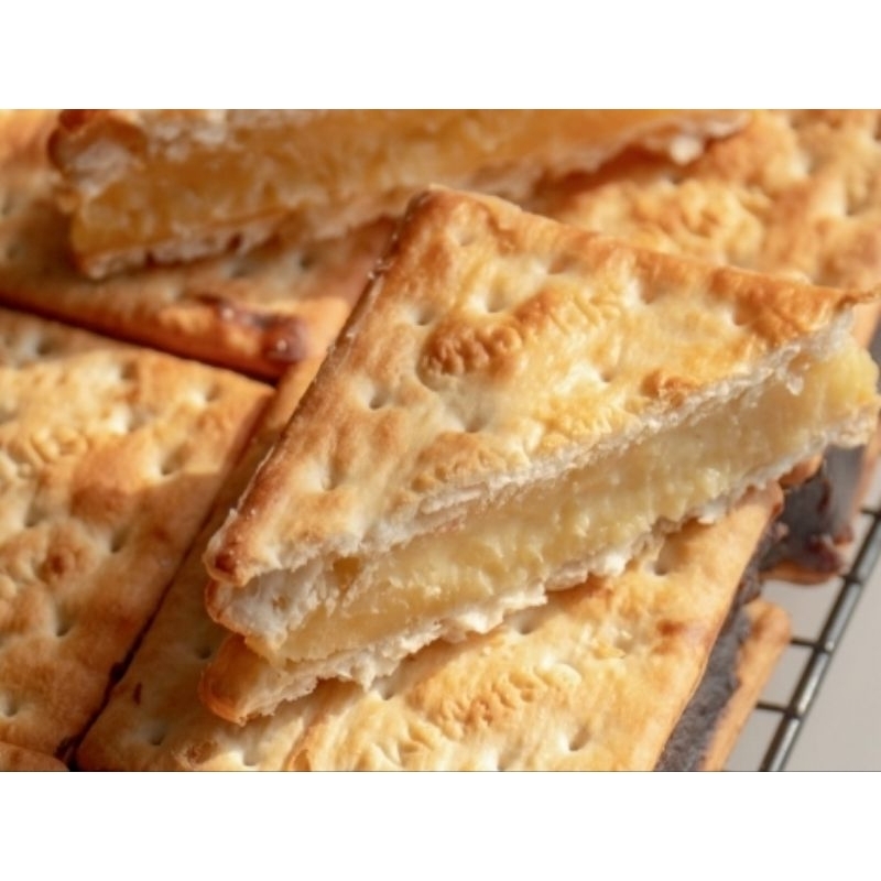 

Kue Gabin Tape Tebal gurih manis Frozen / Matang