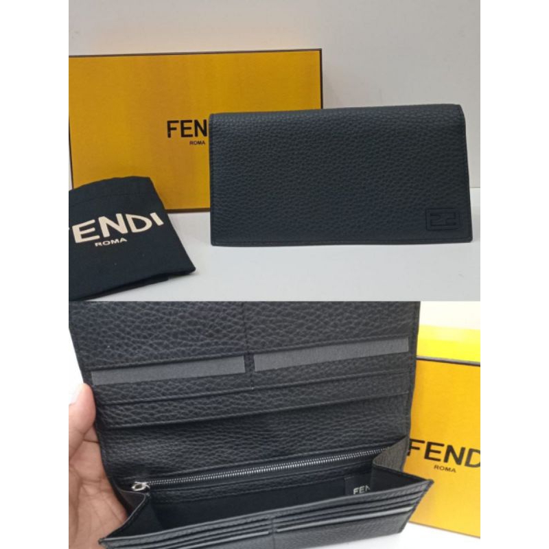 BNIB FENDI Baguette continental leather black wallet unisex