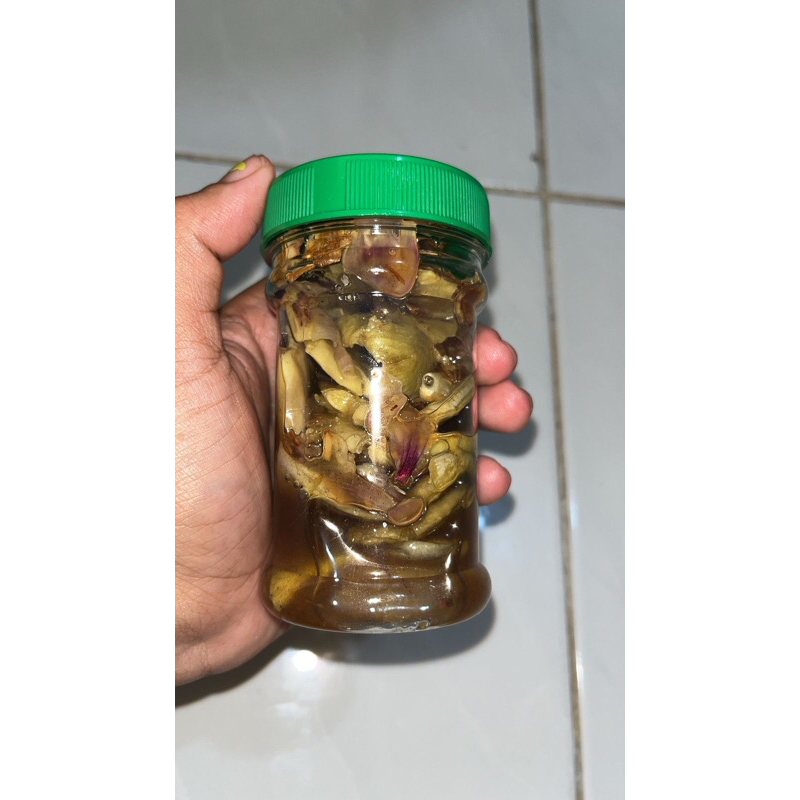 

Jariang Tokok Bawang (BENTUKAN MEMANG BERENDAM MINYAK YA KARNA ITU BUMBU)