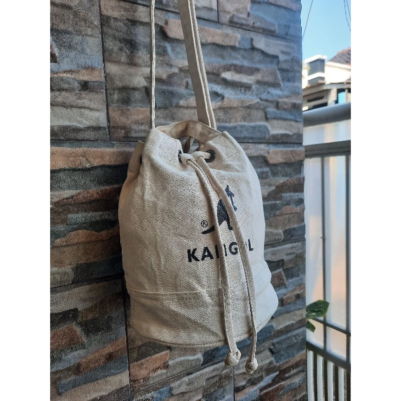 Sling Serut Putih KANGOL - TAS PRELOVED BRANDED